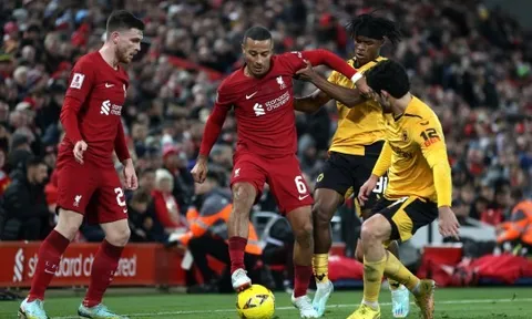 'Thiago Alcantara nên tới Arsenal hoặc Man City'