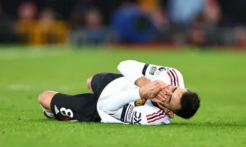 'FA nên truy cứu và trừng phạt Bruno Fernandes'