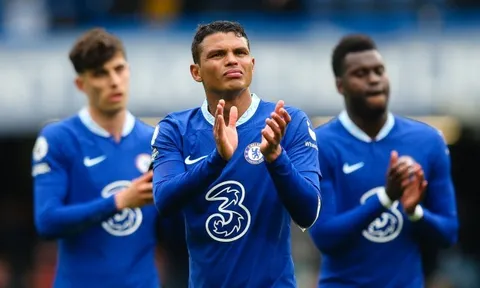 Premier League ngăn Chelsea ký hợp đồng tài trợ áo đấu