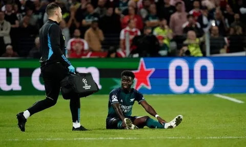Thua Lens, thêm cú sốc lớn ập đến Arsenal