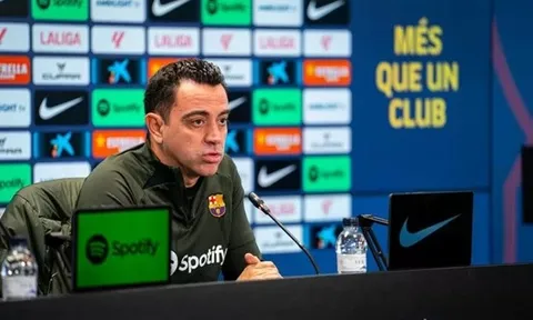 Sếp lớn khẳng định, Barca vỡ mộng với Xavi