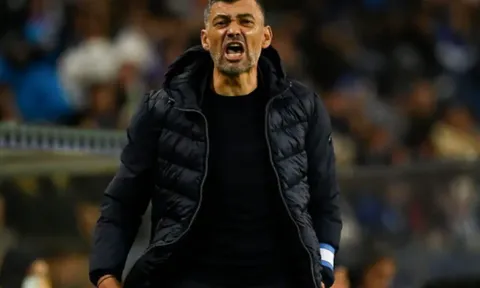 Barcelona có thêm một ƯCV thay thế Xavi