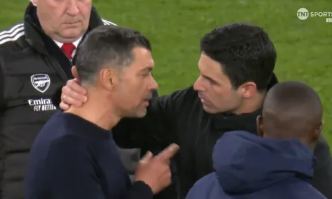 Động thái của Arsenal vụ Arteta xúc phạm HLV Porto