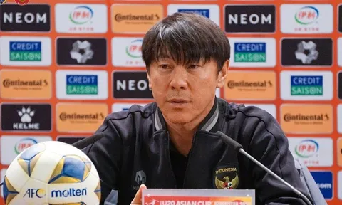Shin Tae-yong hối thúc Indonesia mời nhà vô địch World Cup đá giao hữu