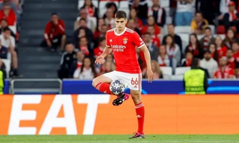 Man United theo sát trung vệ đẳng cấp
