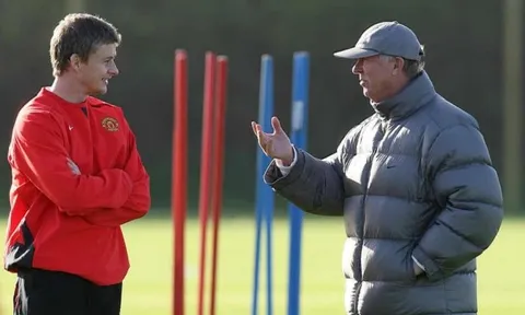 Sir Alex hậu thuẫn, tương lai Ole vẫn sẽ được 1 nhân vật định đoạt