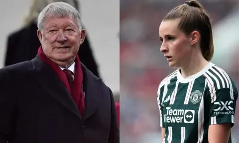 Sir Alex 'mắng' nữ cầu thủ