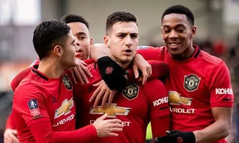 Man United và 6 "cục nợ" cần trảm ngay tháng Giêng