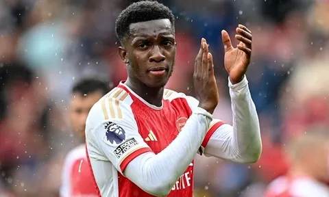 Palace ra đề xuất mới, quyết kéo Nketiah khỏi Arsenal
