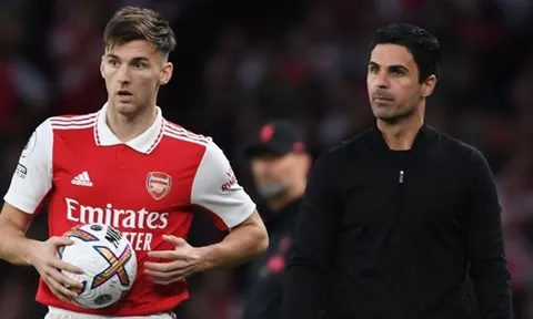 Arsenal tính chuyện gọi Kieran Tierney trở lại