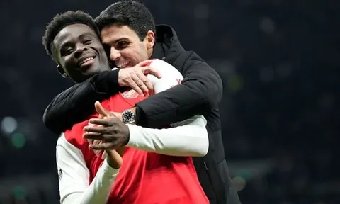 Sao Arsenal được khen hay nhất thế giới, chỉ sau 1 người