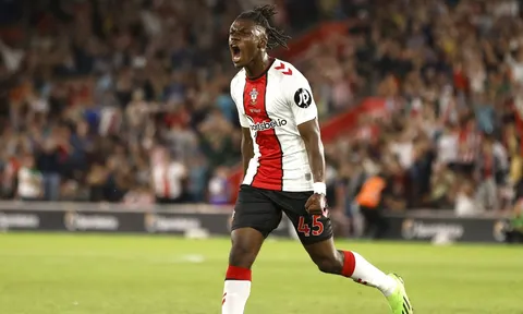 Chelsea nhắm mục tiêu 50 triệu bảng thay Kante