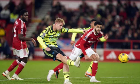 Chơi 70 phút, Smith Rowe đã biết tương lai tại Arsenal