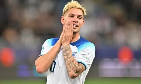 Arsenal chốt giá 50 triệu, Newcastle có câu trả lời cho Smith Rowe