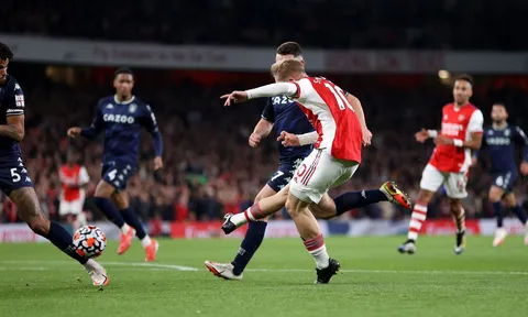 'Số 10' quá xuất sắc, Arsenal biến ngày về của Martinez thành ác mộng