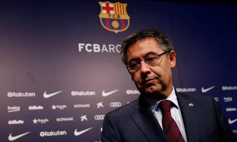 Số tiền các đời chủ tịch Barca trả cho trọng tài