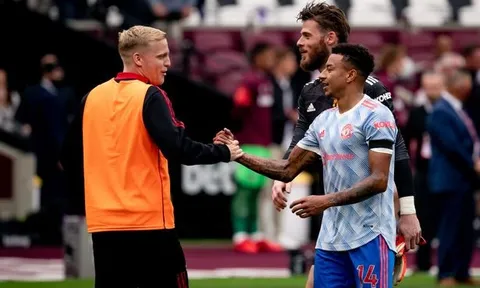 Solskjaer có thể áp dụng kế hoạch với Lingard lên Van de Beek