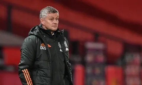 Solskjaer vẫn được bảo vệ, fan M.U ngán ngẩm: “Chúng ta cần HLV đẳng cấp thế giới”