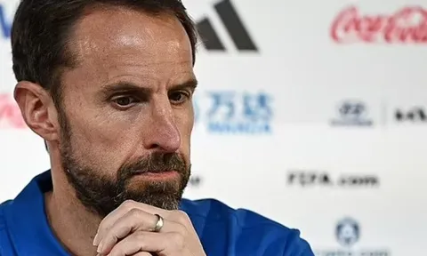 Tuyển Anh thách thức FIFA và Qatar