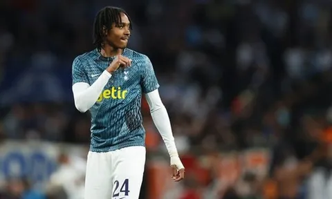Tân binh thất sủng của Conte đến Ligue 1