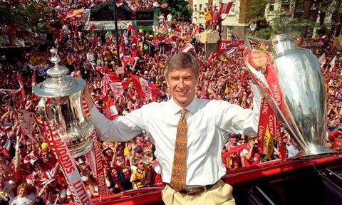 Wenger tiết lộ lý do từ chối làm HLV Man United