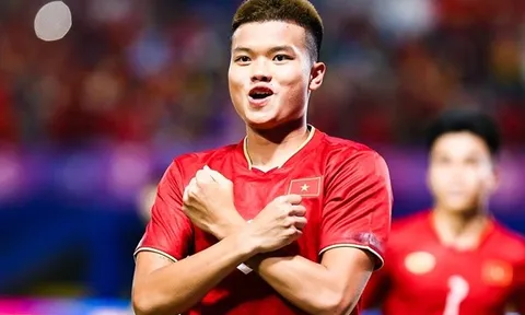 Văn Tùng ghi bàn nhiều nhất SEA Games 32