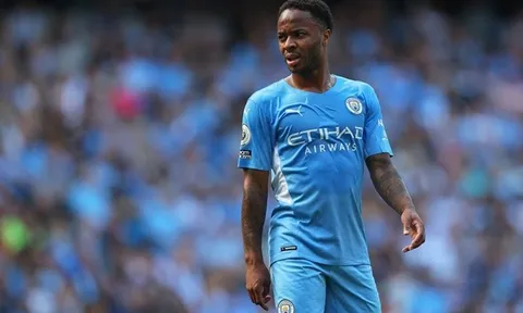 Sterling, Wirtz và những mục tiêu lọt vào tầm ngắm của Arsenal