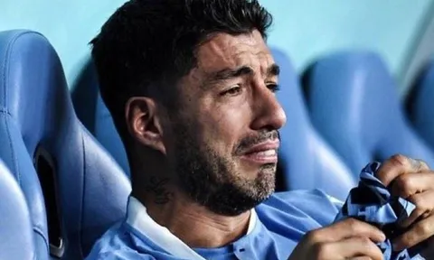 Suarez tố bị FIFA đối xử bất công