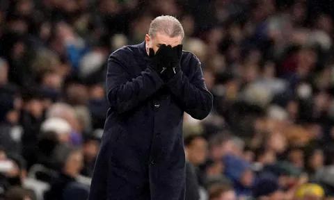 Sự bảo thủ của Postecoglou đang giết chết Tottenham