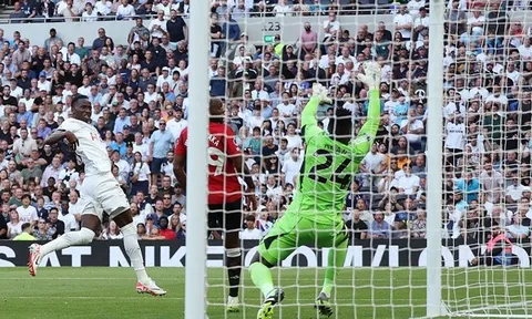Sự bất công cho Andre Onana