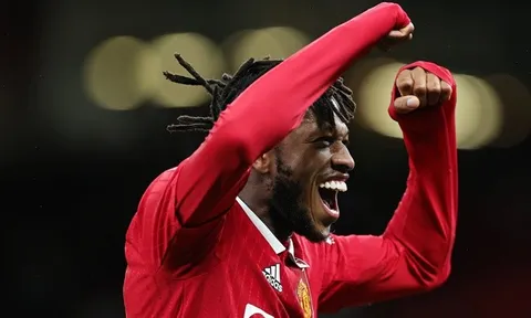 Sự lì lợm đến "rợn người" của Man Utd
