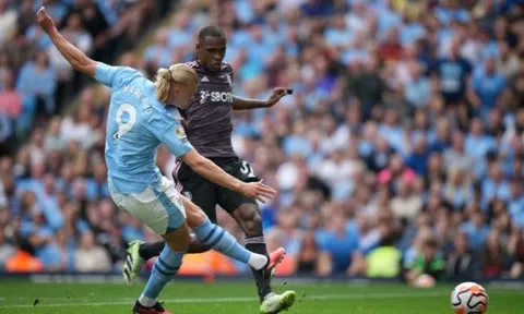 Súng hai nòng khai hỏa, Man City đại thắng Fulham