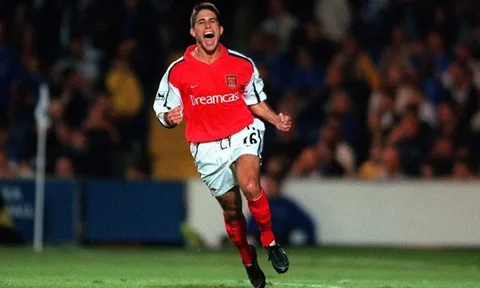 5 cầu thủ Arsenal mua cùng Thierry Henry thể hiện ra sao?