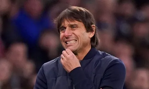 Cơn khủng hoảng của Tottenham