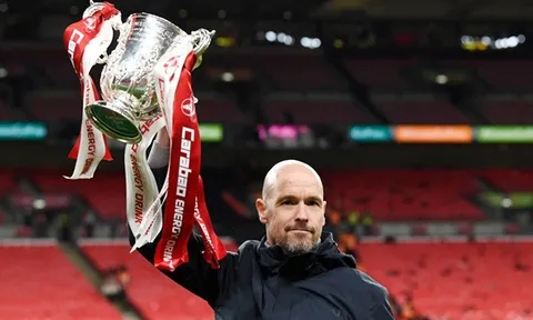 Fan MU ngả mũ khen Ten Hag là 'thiên tài chiến thuật'