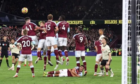 Liverpool thua đau, Alexander-Arnold lên tiếng về cú sút phạt đỉnh cao