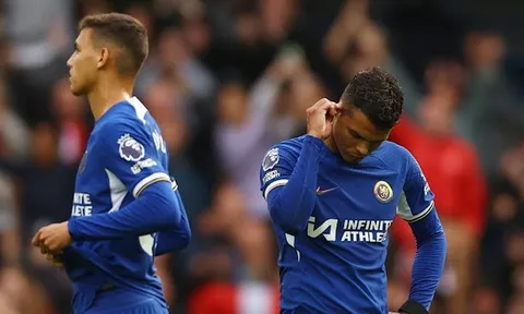 10 thống kê khiến trận thua của Chelsea thêm thảm hại