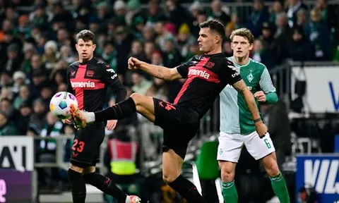 Dortmund thắng nghẹt thở; Leverkusen bùng nổ xây chắc ngôi đầu