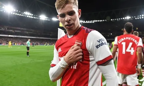 Tại Arsenal, Smith Rowe đang bước lên tầm cao mới
