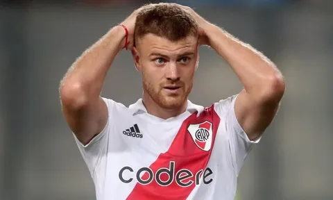 Tai nạn chết người ở trận đấu của River Plate