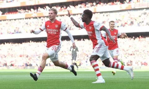 Tài năng 17 tuổi của Arsenal: "Một trải nghiệm tuyệt vời"