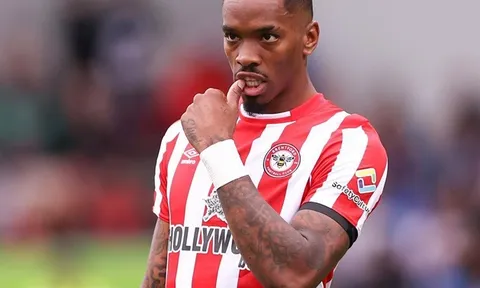 Tại sao Chelsea và Arsenal muốn có Ivan Toney?