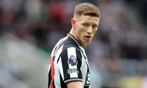 Tại sao Dan Ashworth cản Newcastle mua James Maddison?