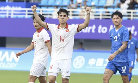 "Tại sao không nghĩ Olympic Việt Nam sẽ đi tiếp một cách chính danh?"