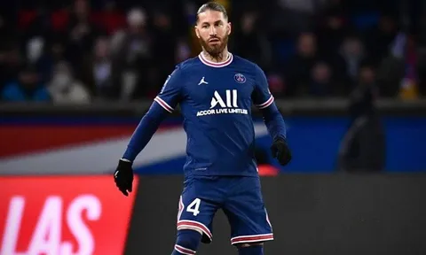 Tại sao Luis Enrique nói "Không" với Sergio Ramos?