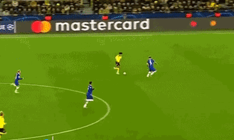 Tân binh 121 triệu euro của Chelsea bị chê phòng ngự nghiệp dư