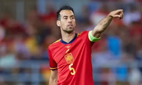 Tân HLV Tây Ban Nha xác định người thay thế Sergio Busquets