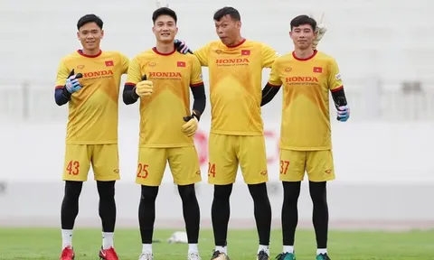 Tấn Trường bị đau và những phương án dự phòng của thầy Park