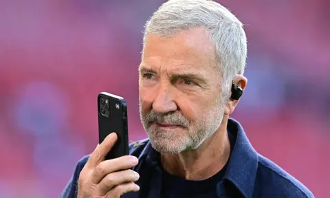 Souness tin mình có thể chơi tại Ả Rập ở tuổi 70
