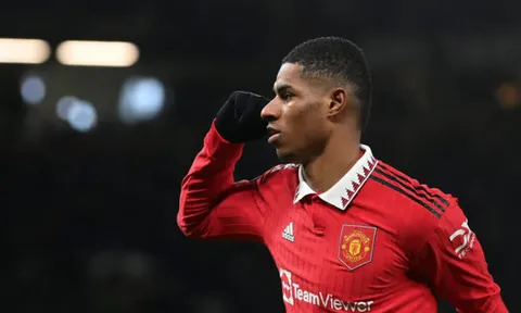 Ten Hag bảo vệ Rashford